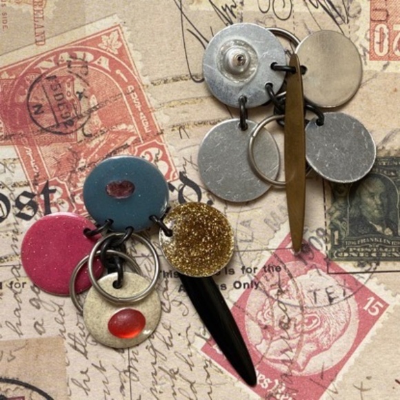 ARTISAN Party Drop Earrings - Picture 3 of 4